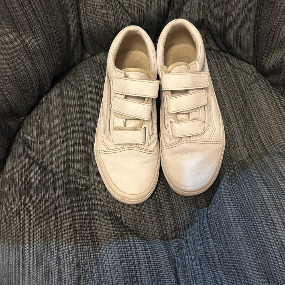 Preowned Vans Cream Velcro Sneakers